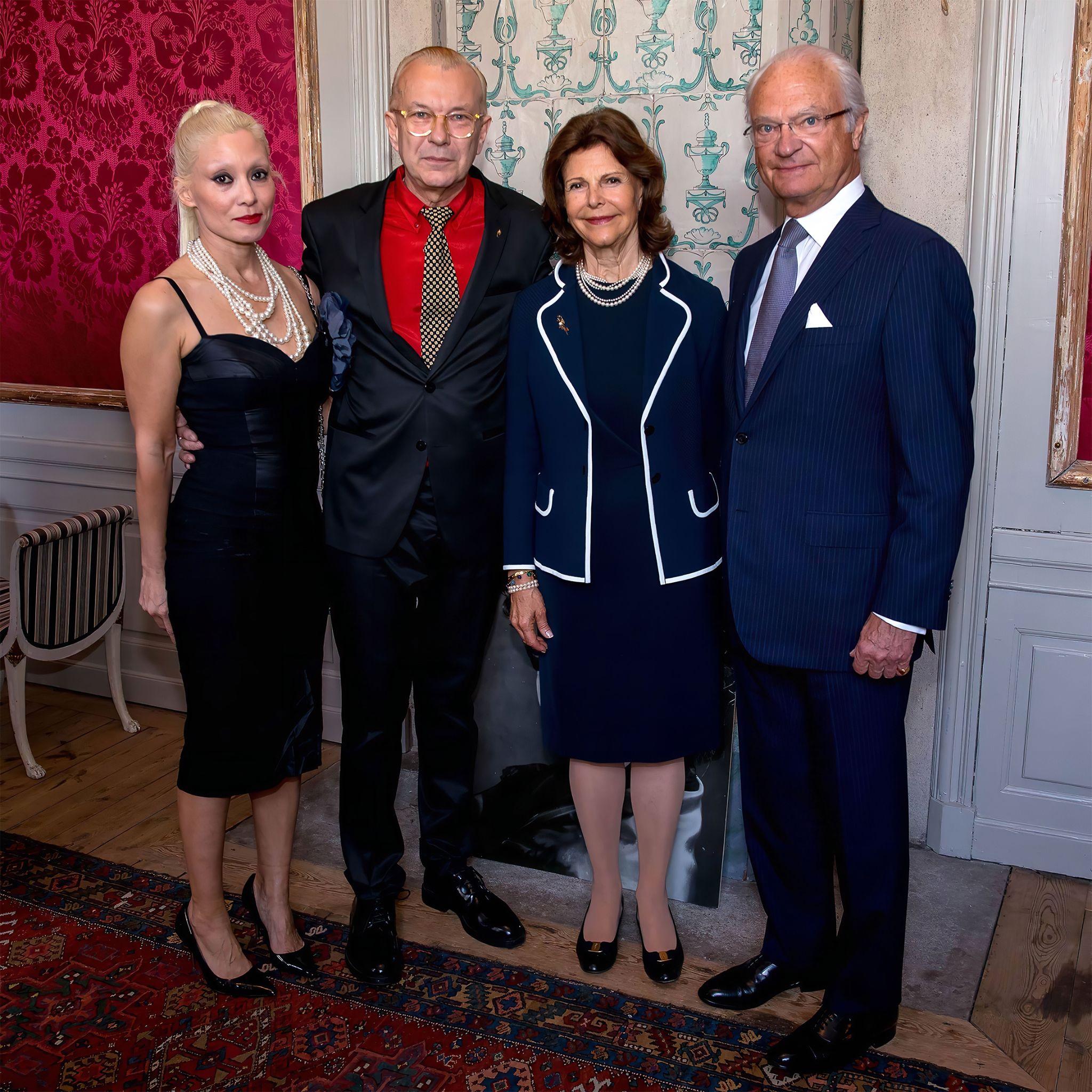 Small.   Mr and Mrs Dellert with HRH  KIng Carl Gustaf and Queen Silvia of Sweden  copy
